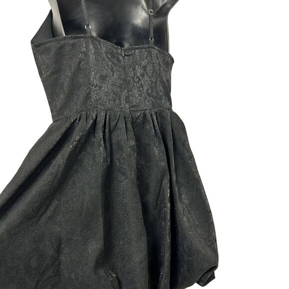STORIA Women’s Sz S Black Jacquard Mini Dress Spaghetti Strap Bubble Hem Shimmer - Picture 13 of 15